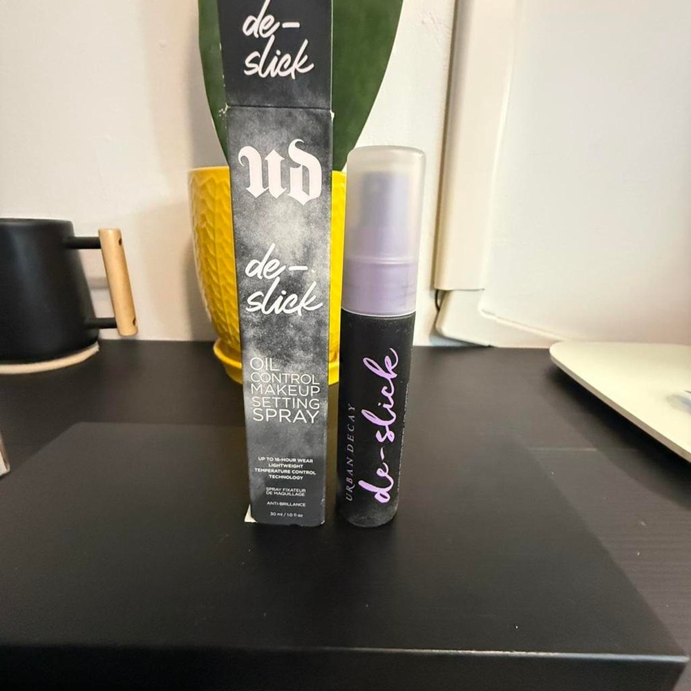 Urban decay setting spray